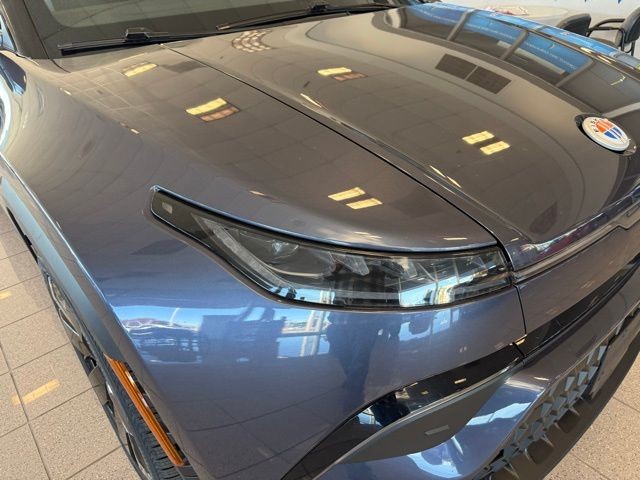 Fisker Ocean Vehicle Full-screen Gallery Image 09