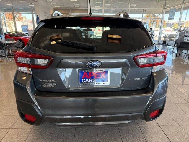 Subaru Crosstrek Vehicle Full-screen Gallery Image 04