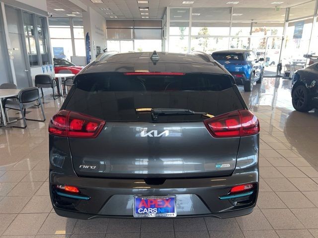 Kia Niro EV Vehicle Full-screen Gallery Image 09