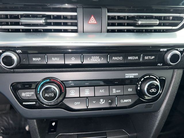 Kia Niro EV Vehicle Full-screen Gallery Image 27