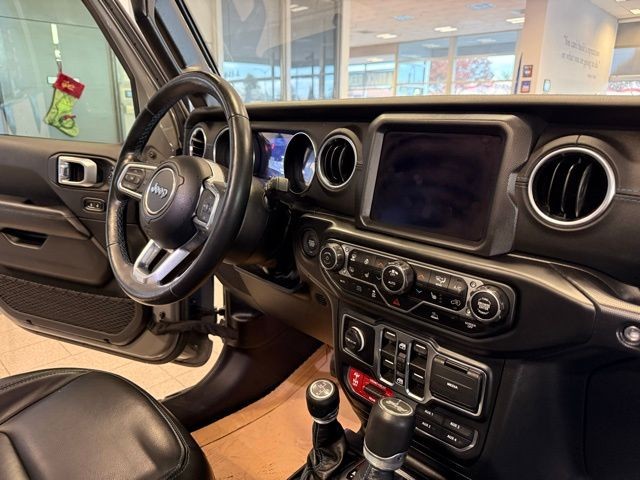 Jeep Wrangler 4xe Vehicle Full-screen Gallery Image 29