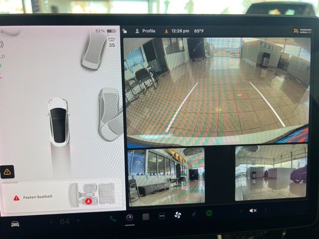 Tesla Model 3 Vehicle Full-screen Gallery Image 23