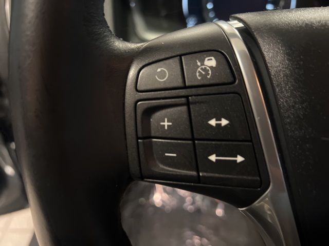 Volvo S60 Vehicle Full-screen Gallery Image 21