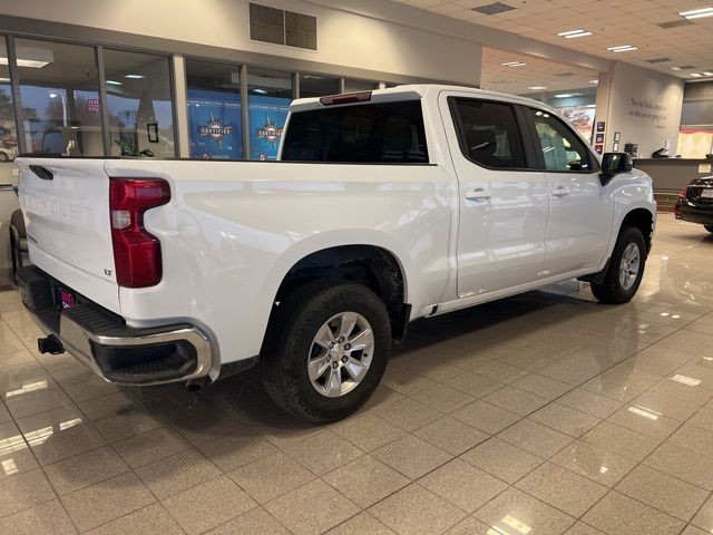 Chevrolet Silverado 1500 LTD Vehicle Full-screen Gallery Image 05