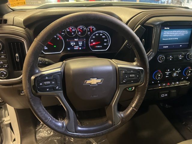 Chevrolet Silverado 1500 LTD Vehicle Full-screen Gallery Image 22