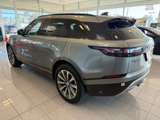 Land Rover Range Rover Velar Vehicle Full-screen Gallery Image 05