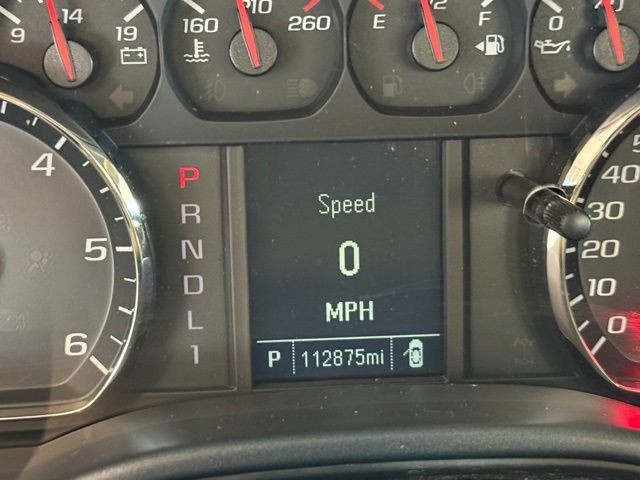 Chevrolet Silverado 2500HD Vehicle Full-screen Gallery Image 15