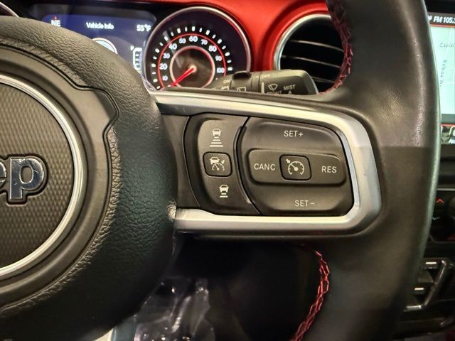 Jeep Wrangler Unlimited Vehicle Full-screen Gallery Image 17