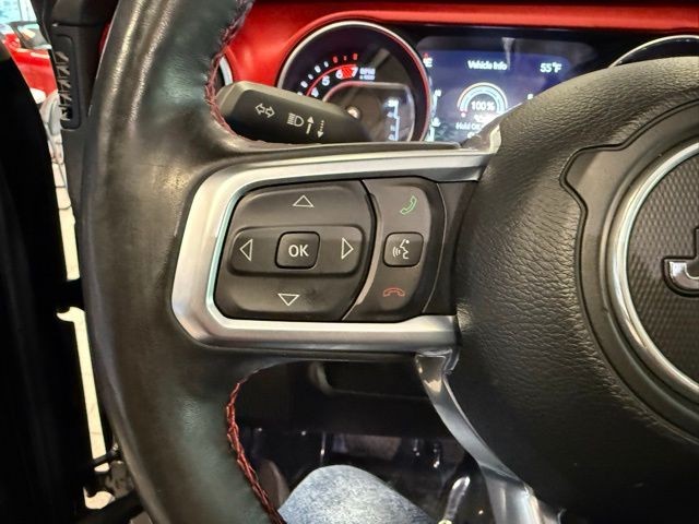 Jeep Wrangler Unlimited Vehicle Full-screen Gallery Image 18