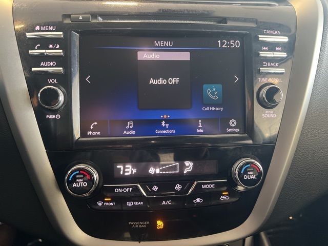 Nissan Murano Vehicle Full-screen Gallery Image 27