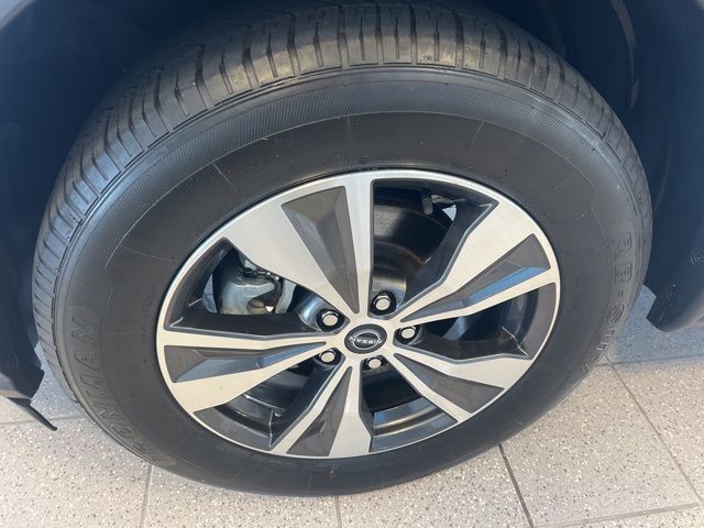 Nissan Murano Vehicle Full-screen Gallery Image 33