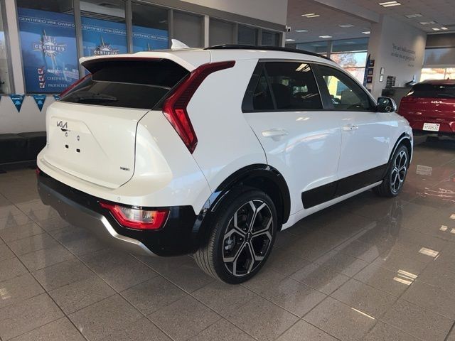 Kia Niro Vehicle Full-screen Gallery Image 06