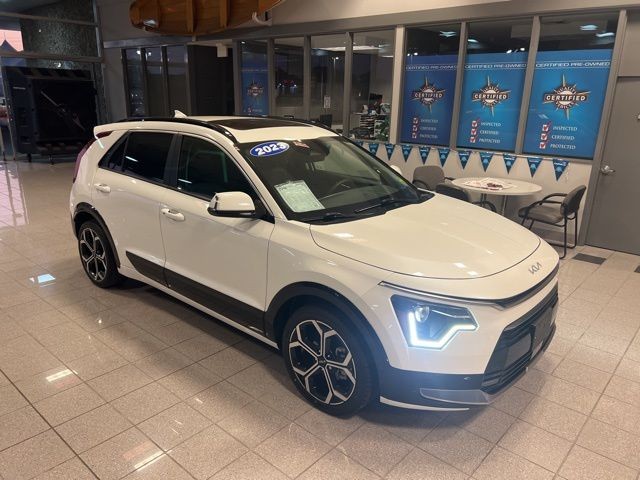 Kia Niro Vehicle Full-screen Gallery Image 31