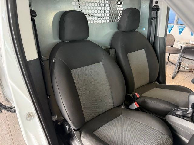 Ram ProMaster City Cargo Van Vehicle Full-screen Gallery Image 24