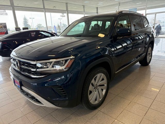 Volkswagen Atlas Vehicle Full-screen Gallery Image 06