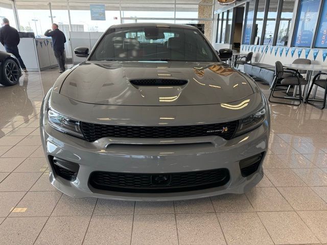 Dodge Charger Vehicle Full-screen Gallery Image 07