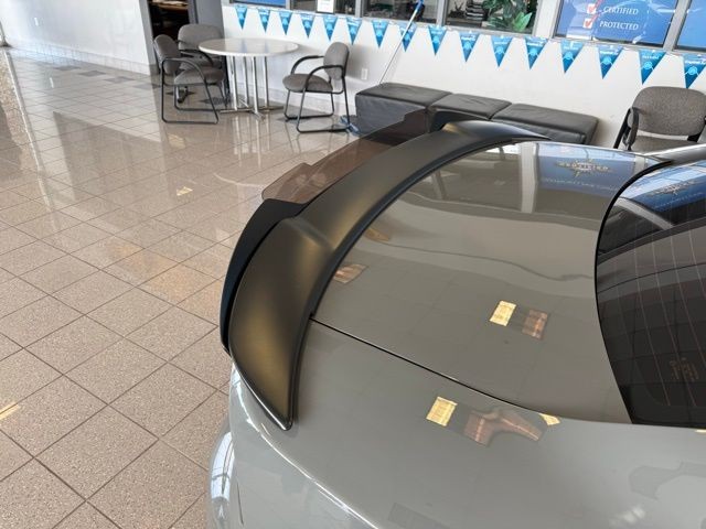 Dodge Charger Vehicle Full-screen Gallery Image 23