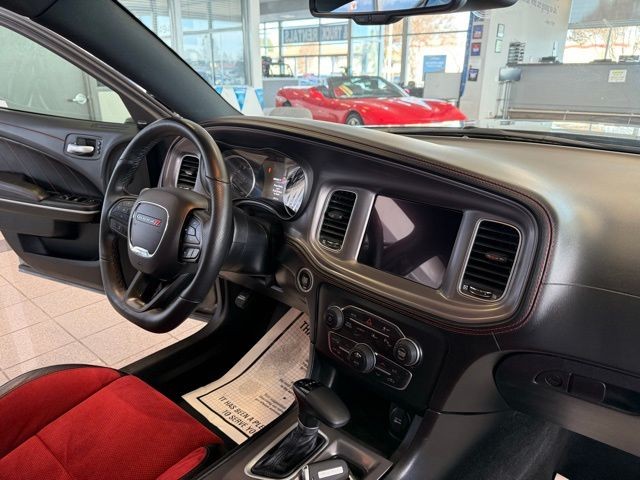 Dodge Charger Vehicle Full-screen Gallery Image 28