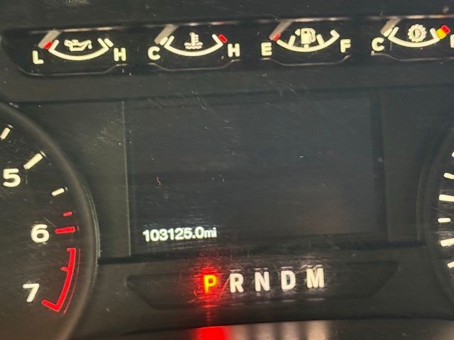 Ford F-150 Vehicle Full-screen Gallery Image 13