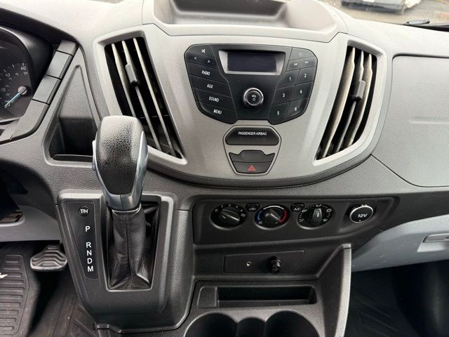 Ford Transit Chassis Vehicle Full-screen Gallery Image 15