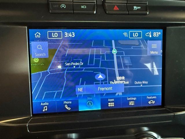 Ford F-150 Vehicle Full-screen Gallery Image 15