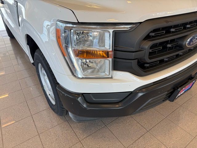 Ford F-150 Vehicle Full-screen Gallery Image 08