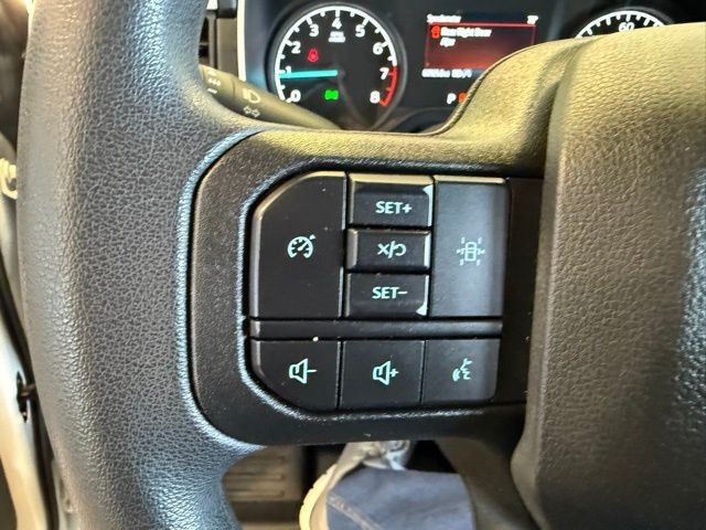 Ford F-150 Vehicle Full-screen Gallery Image 17