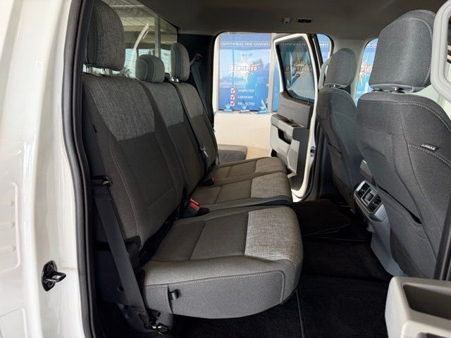 Ford F-150 Vehicle Full-screen Gallery Image 22