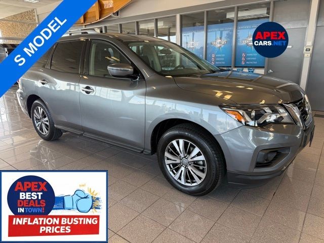 more details - nissan pathfinder