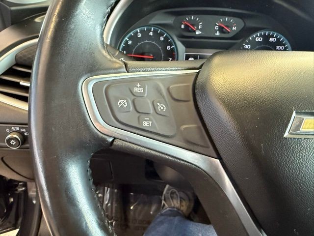 Chevrolet Malibu Vehicle Full-screen Gallery Image 18