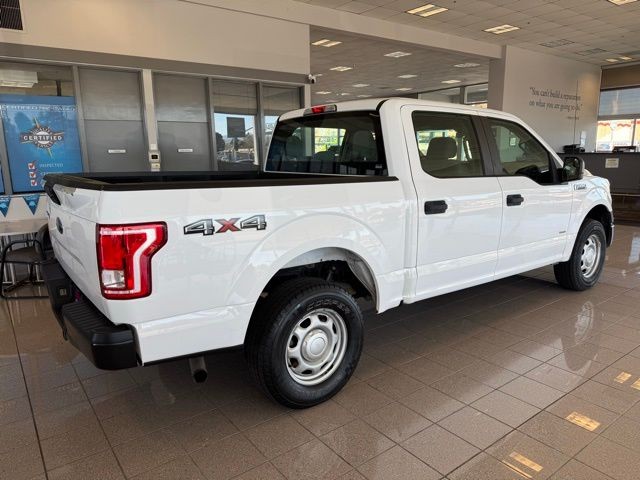 Ford F-150 Vehicle Full-screen Gallery Image 03