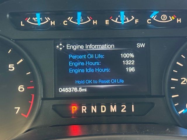 Ford F-150 Vehicle Full-screen Gallery Image 13