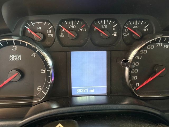 Chevrolet Silverado 1500 LD Vehicle Full-screen Gallery Image 12