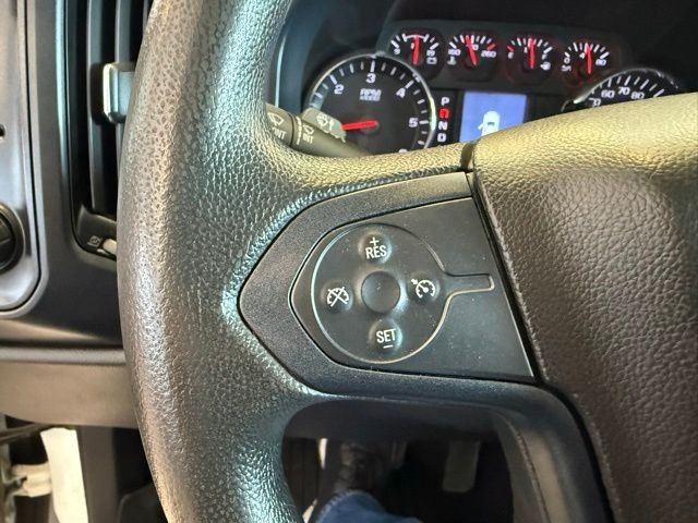 Chevrolet Silverado 1500 LD Vehicle Full-screen Gallery Image 16