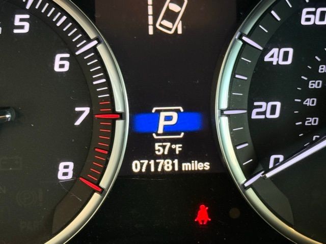 Acura MDX Vehicle Full-screen Gallery Image 12