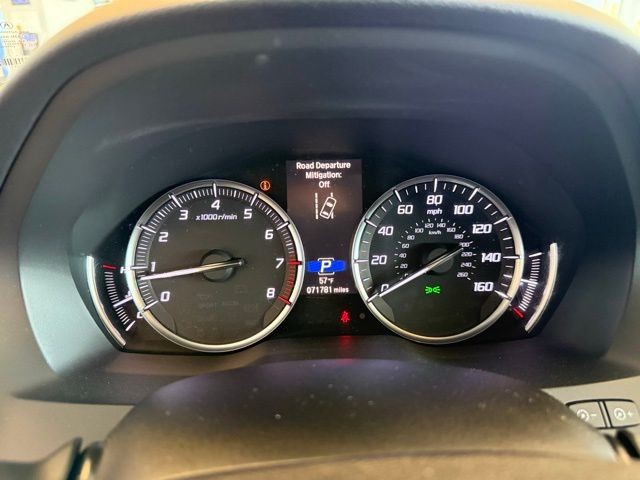 Acura MDX Vehicle Full-screen Gallery Image 13