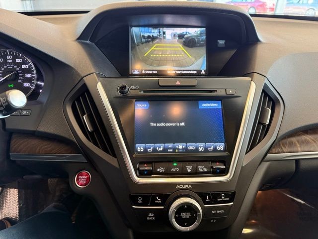 Acura MDX Vehicle Full-screen Gallery Image 15