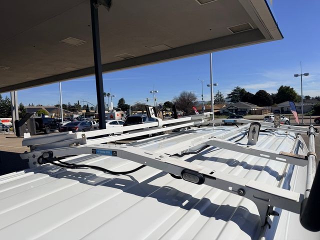 Chevrolet Express Cargo Van Vehicle Full-screen Gallery Image 23