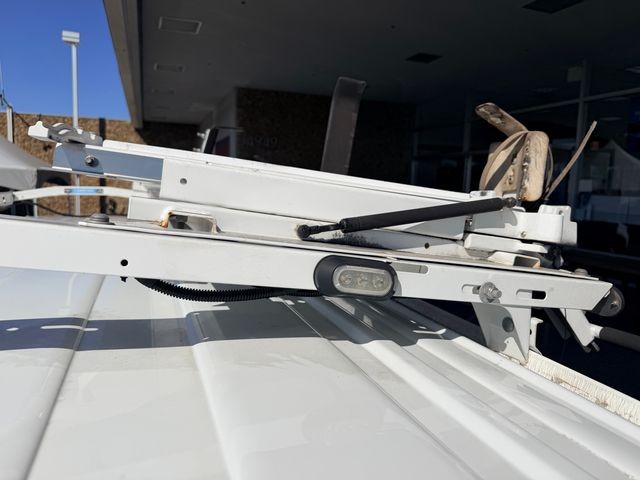 Chevrolet Express Cargo Van Vehicle Full-screen Gallery Image 25