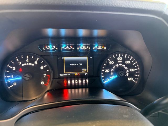 Ford F-150 Vehicle Full-screen Gallery Image 14