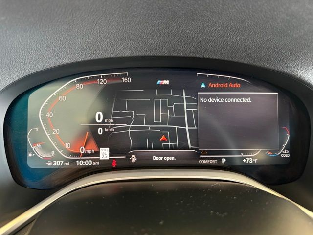 BMW 7 Series Vehicle Full-screen Gallery Image 13