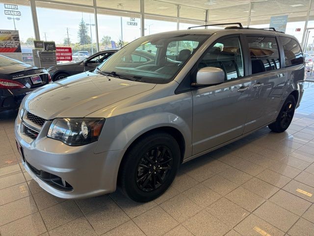 Dodge Grand Caravan Vehicle Full-screen Gallery Image 06