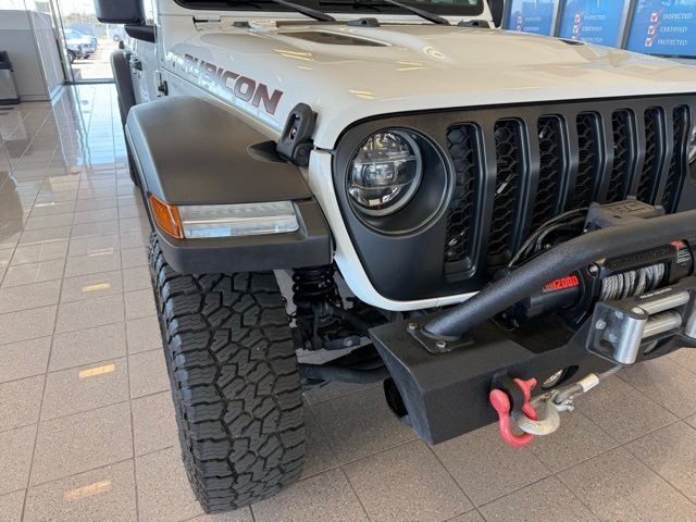 Jeep Gladiator Vehicle Full-screen Gallery Image 09