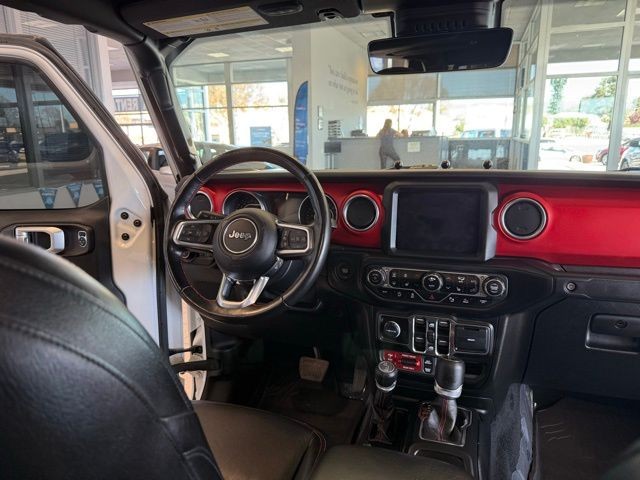 Jeep Gladiator Vehicle Full-screen Gallery Image 27