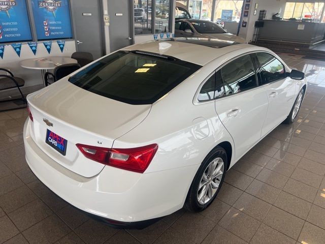 Chevrolet Malibu Vehicle Full-screen Gallery Image 06