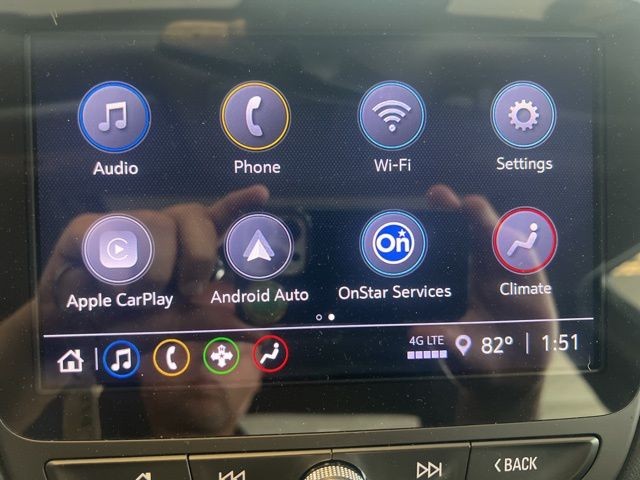 Chevrolet Malibu Vehicle Full-screen Gallery Image 27