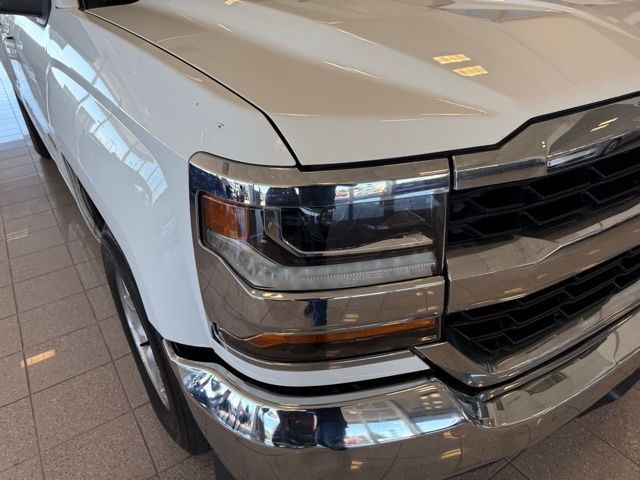 Chevrolet Silverado 1500 Vehicle Full-screen Gallery Image 10