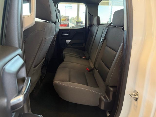 Chevrolet Silverado 1500 Vehicle Full-screen Gallery Image 22