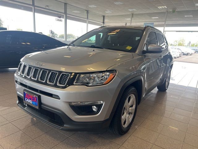 Jeep Compass Vehicle Full-screen Gallery Image 15
