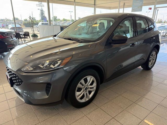 Ford Escape Vehicle Full-screen Gallery Image 06